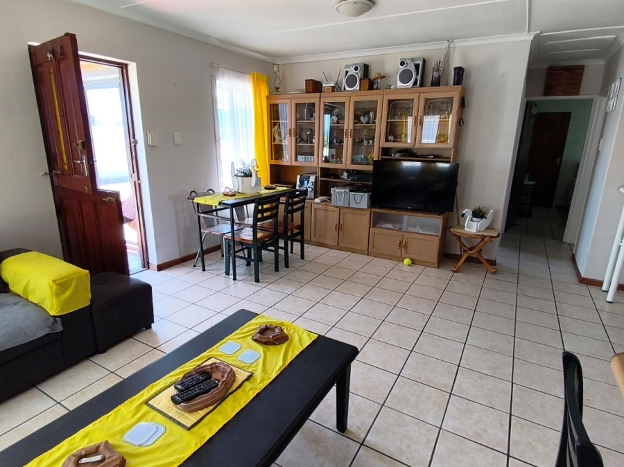 2 Bedroom Property for Sale in De Kelders Western Cape